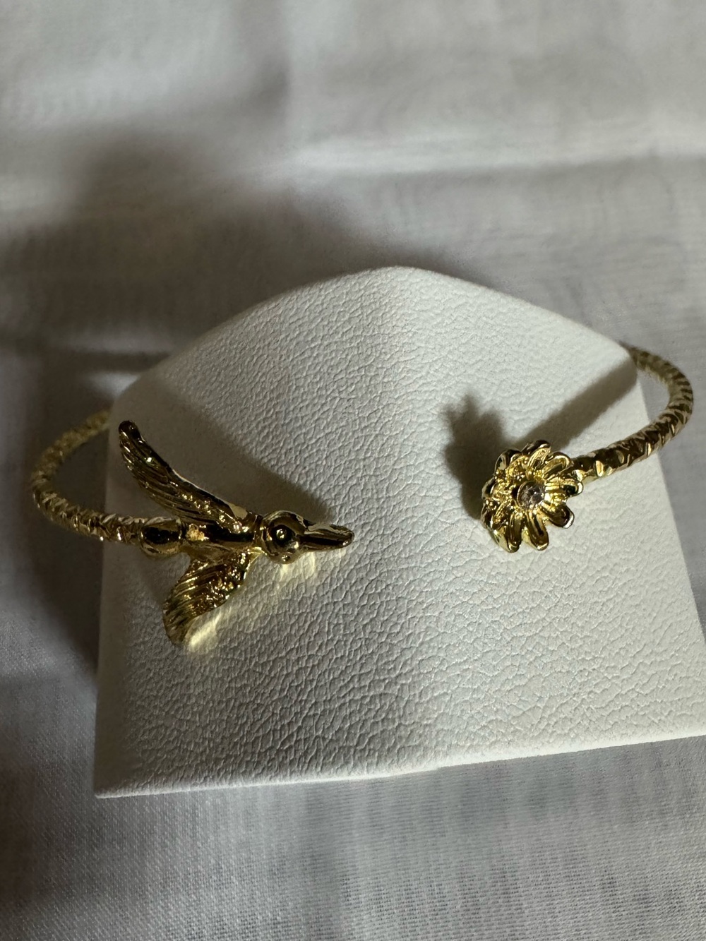 Elegant Gold Hummingbird and Flower Open Cuff Designer inspired Bracelet ā NWT